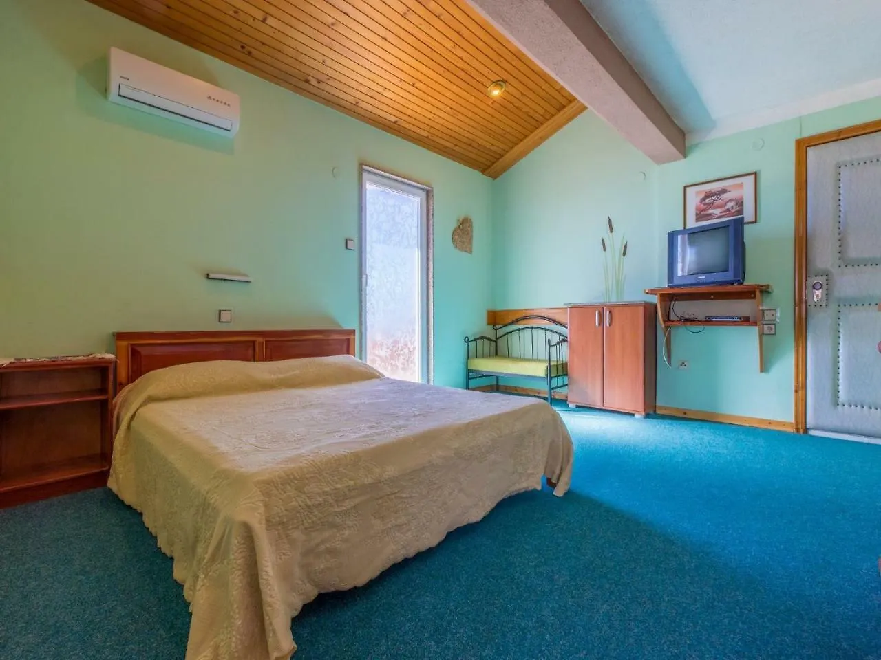 Apartments Elena Crikvenica