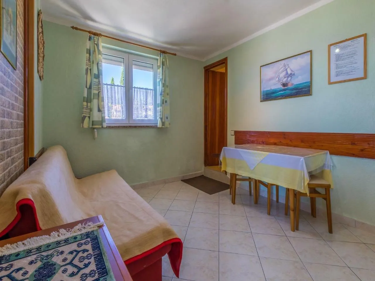 Apartments Elena Crikvenica