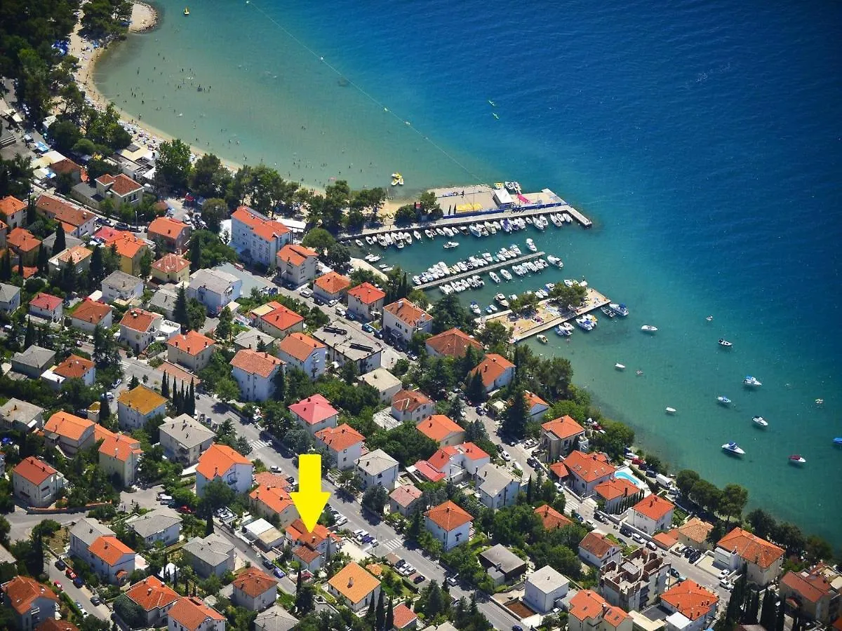 Apartments Elena Crikvenica